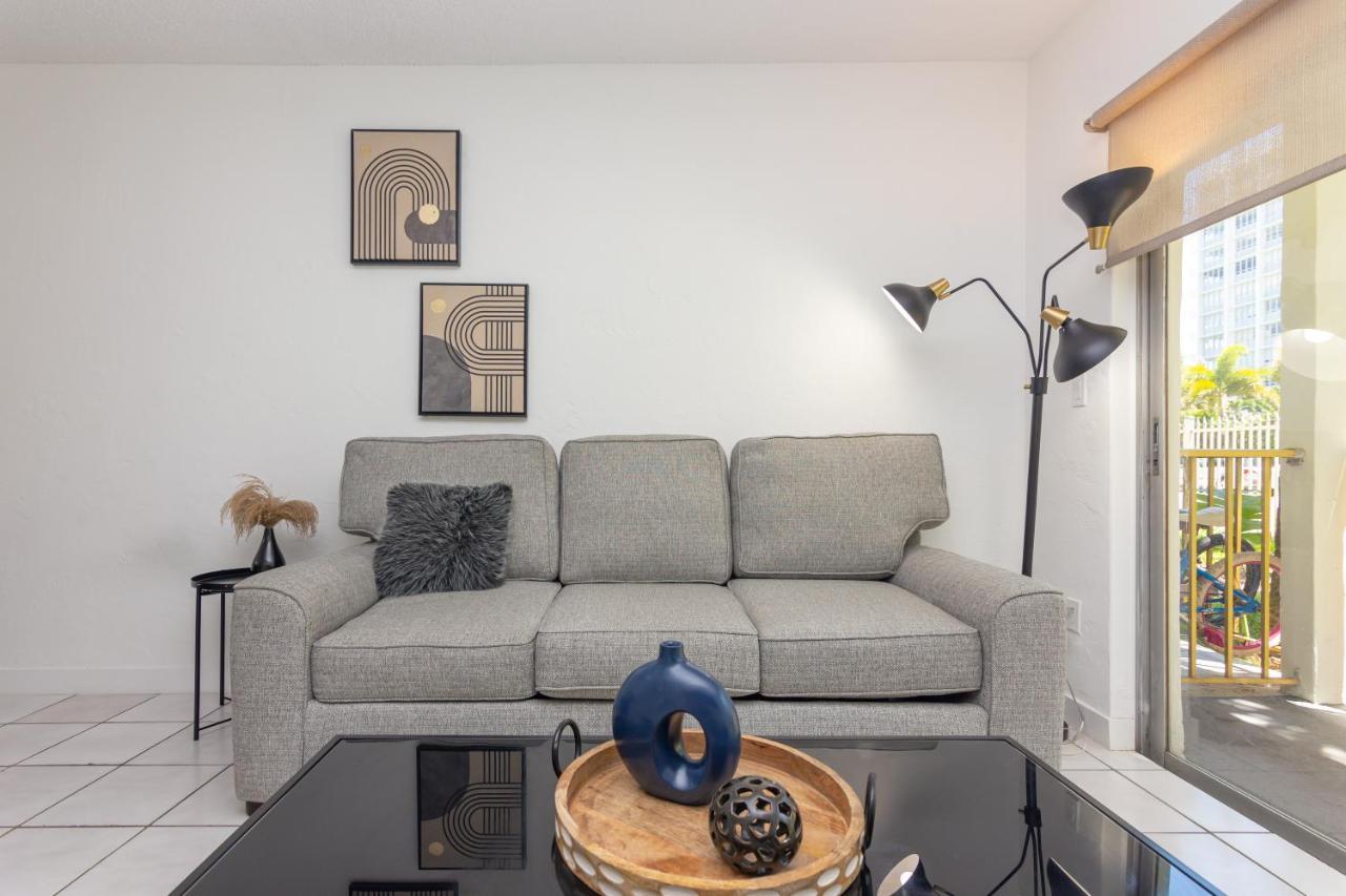 One Bedroom Apartment - With Parking & Balcony - Heart Of Wynwood Miami Exterior foto