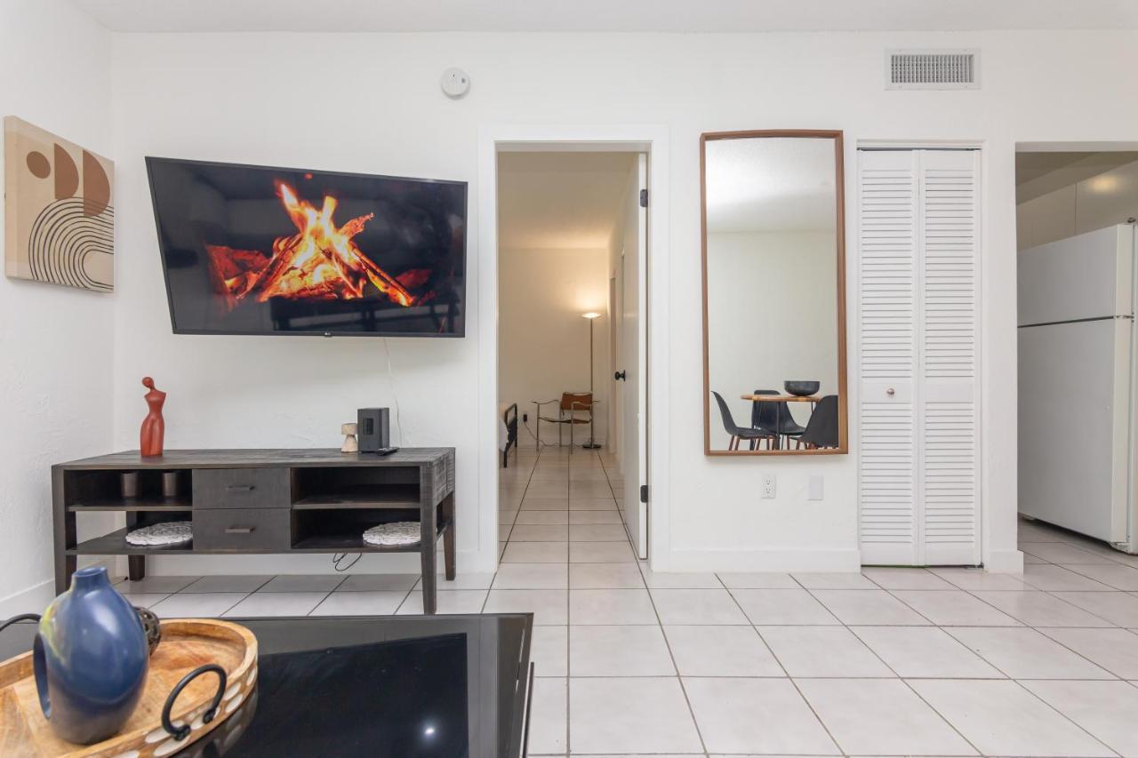 One Bedroom Apartment - With Parking & Balcony - Heart Of Wynwood Miami Exterior foto